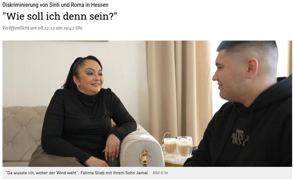 Unter der Überschrift: Diskriminierung von Sinti und Roma in Hessen. "Wie soll ich denn sein?" Sieht man ein Foto von Fatima und Jamal Stieb aus dem Videobeitrag für die hessenschau, indem sie über Diskriminierungserfahrungen berichten.