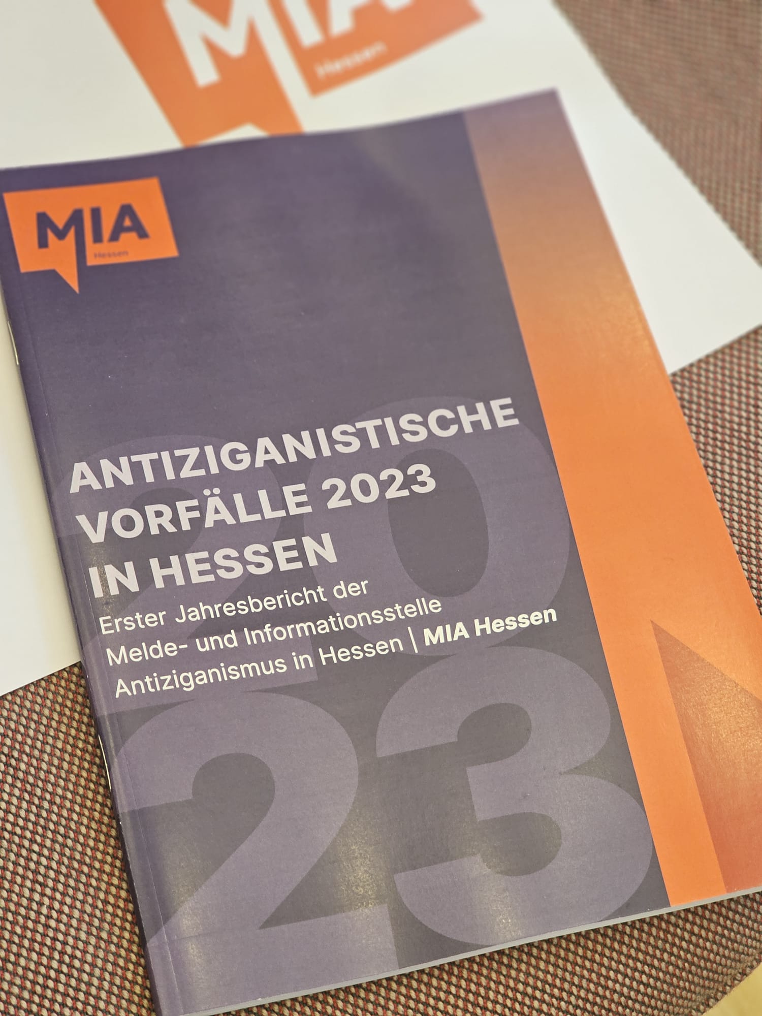 Bericht: Antiziganistische Vorfälle 2023 in Hessen